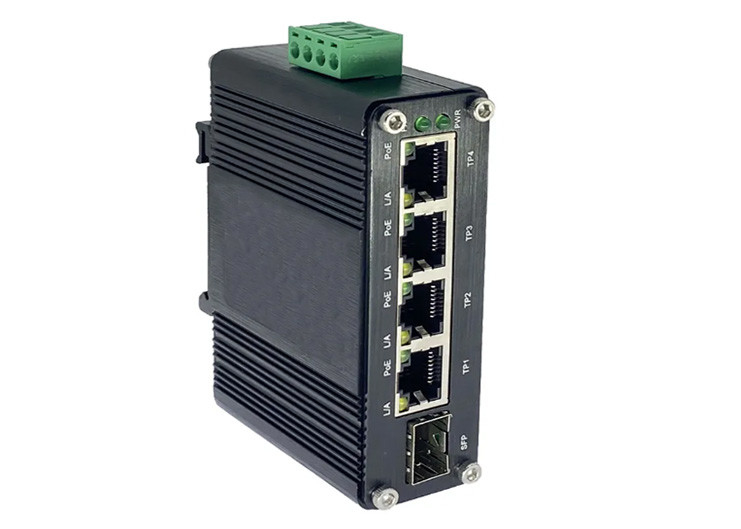 4 porty 1000M 802.3at PoE 1 port 100M lub 1000M SFP Ethernet Switch 12V do 48V