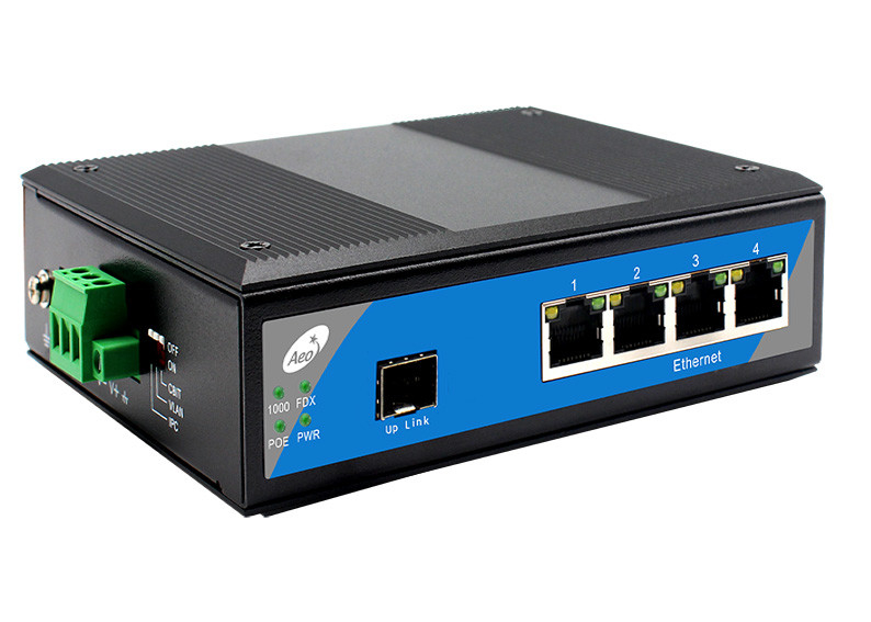 Industrial Din Rail SFP Fiber Switch 1 gniazdo SFP i 4 porty Ethernet